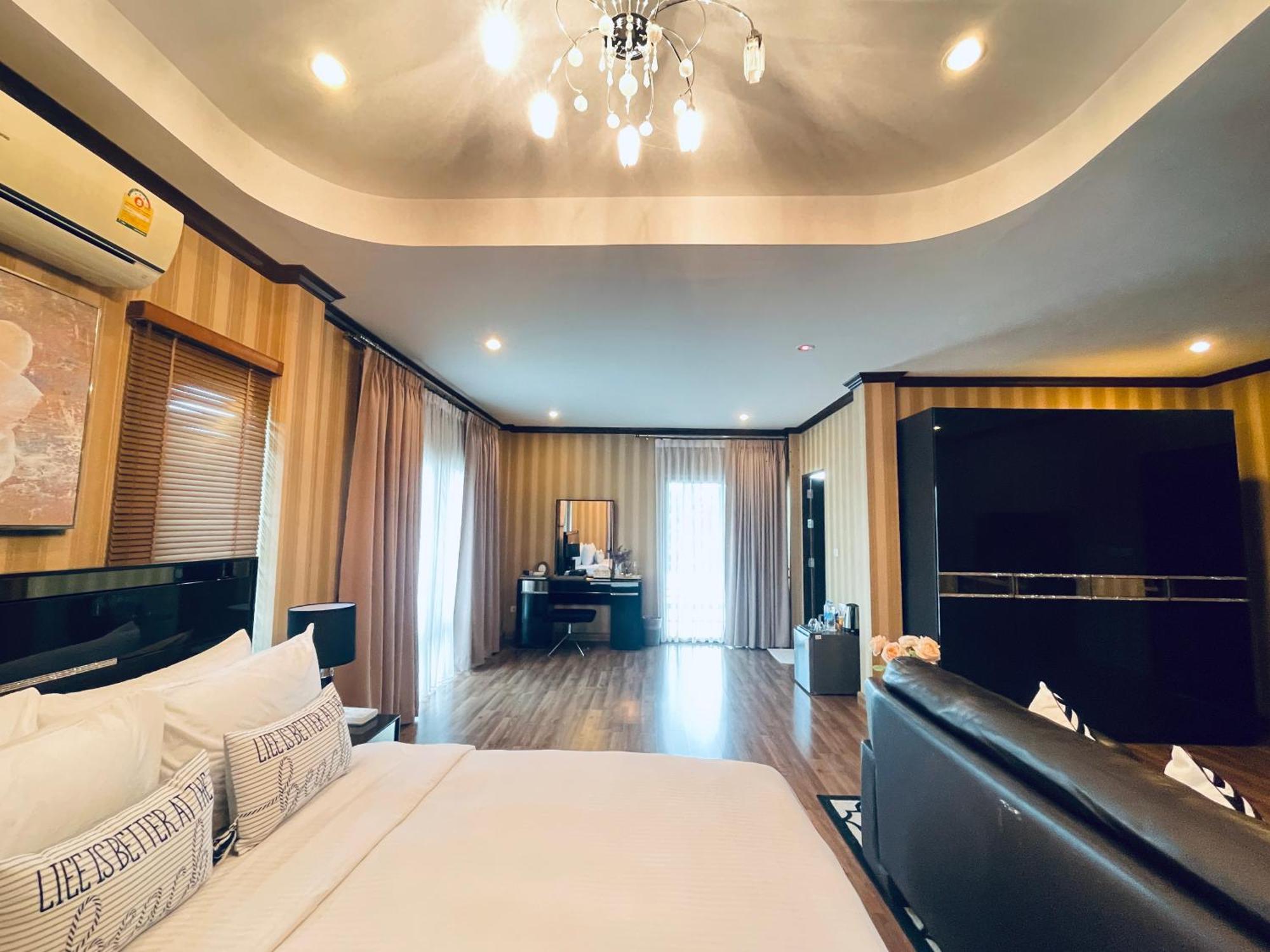 Romlaphass Boutique Villa Kalasin Exterior foto